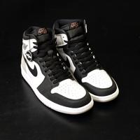 Gambar Nike Air Jordan 1 Retro High OG Stage Haze Bleached Coral Men’s (555088 108) - 100% ORIGINAL RESMI - 42 dari FOUR KICKS undefined 1 Tokopedia