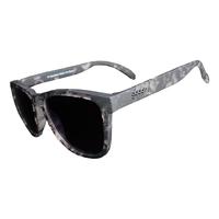 Gambar Goodr Running Sunglasses OGs I'll Socialize When I'm Dead dari Moira Fit undefined 1 Tokopedia