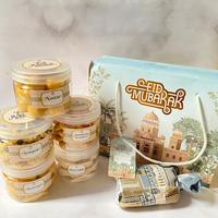 Gambar Hampers Lebaran Idul Fitri Kue Kering + Sajadah dari Toko Amanda 1112 undefined 1 Tokopedia