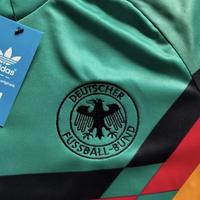 Gambar Jersey Retro Jerman away 91 Classic /Germany - M dari Viper Store78 undefined 2 Tokopedia