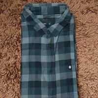 Gambar shirt kemeja pria greenlight original dari Rennaisansx undefined 2 Tokopedia