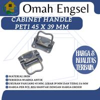 Gambar Cabinet Handle Peti 45 x 39 mm Gagang Peti Tarikan Peti Koper Box - Tanpa Skrup dari Omah Engsel undefined 1 Tokopedia