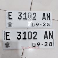 Gambar cetak angka plat nomor motor baut tanam lipat angka PUTIH BARU LAMA TIPIS CUSTOM VARIASI DP10 dari Cipta Glass ID undefined 4 Tokopedia