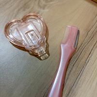 Gambar Eyebrow Razor 2 in 1 Pink dari New Kirana Malang undefined 4 Tokopedia