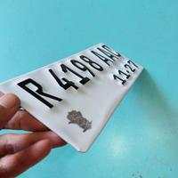 Gambar Plat Nomor Motor Putih TERBARU Baut Tanam SEPASANG Depan Belakang - 1 Pcs dari Dream Drivesz undefined 4 Tokopedia