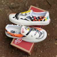 Gambar SEPATU VANS SLIP ON MOMA OG PRIA WANITA FREE KAOS KAKI - 36 dari TOMZ Store undefined 5 Tokopedia