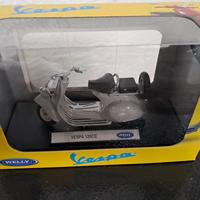 Gambar Diecast Miniatur Motor Vespa classic dougles douglas dougless 125 cc mini atur die cast dikes cocok pajangan mainan souvenir kado ulang tahun hiasan rumah meja kantor dashboard mobil mainan anak. Kondisi baru uu dari jual sparepart aksesoris motor undefined 3 Tokopedia