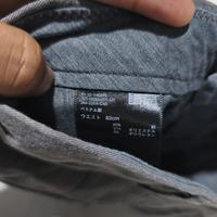Gambar Celana panjang chino pria uniqlo abu bekas dari mocampid undefined 5 Tokopedia