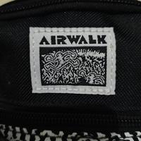 Gambar Tas Slempang Kecil Airwalk Original - Hitam dari Sneakers Active undefined 4 Tokopedia