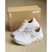 Gambar ON Running KITH Cloudzone Black / White - 100% Original Guaranteed - White Ice dari Hotsauce Sneakers ID undefined 3 Tokopedia