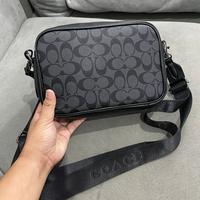 Gambar Handbag / tas coach pria original dari Jastip hongkong undefined 2 Tokopedia