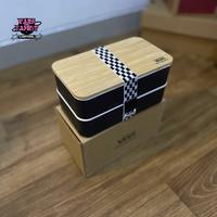 Gambar Lunch Box Vans Family  / kotak makan vans limited dari 13SNEAKERSORlGlNAL undefined 1 Tokopedia