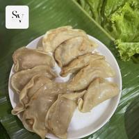 Gambar GRAB GOJEK Frozen Gyoza Dumpling Wonton Mandu Dimsum Ayam Udang HALAL dari KulitPangsit undefined 2 Tokopedia