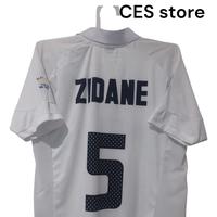 Gambar jersey baju bola retro real madrid 2002 multisport zidane dari TOKO CES undefined 2 Tokopedia