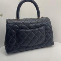 Gambar AUTHENTIC CHANEL COCO BLACK CAVIAR BLACK GOLD HARDWARE PRELOVED dari MyprelovedLuxury undefined 2 Tokopedia