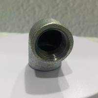 Gambar Elbow / Knie / Keni / L / Knee Galvanis besi 1/2" Drat Sambungan Pipa dari Valve Besi PVC undefined 3 Tokopedia