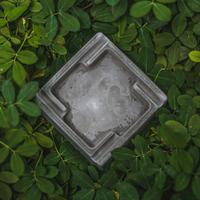 Gambar Asbak Semen | Concrete Ashtray - Abu-abu dari Seumen undefined 1 Tokopedia