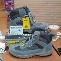 Gambar Sepatu safety Jogger botanic S1P Original /asli CV KARYA - Abu-abu, 38 dari CVKARYA undefined 1 Tokopedia
