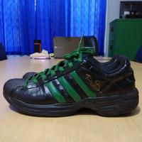 Gambar Sepatu court basket seri Pro Model 2G Low size 41 preloved basketball sepatu tenis badminton second bekas adinda dari Branded discount store undefined 1 Tokopedia