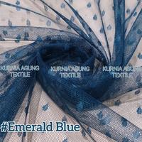 Gambar Kain Tile Dot Soft Tulle Motif Bintik Dot warna EMERALD BLUE Tulle Lembut Bahan Dress Gamis Anak Premium dari Toko Kain Kurnia Agung undefined 2 Tokopedia