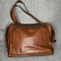 Gambar Preloved Fossil Bella Satchel Tote Bag Large dari Ukayss undefined 1 Tokopedia