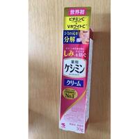 Gambar Kobayashi Keshimin Cream 30G Ex 12G Penghilang Flek Dark Spot Memudarkan Noda dari April Ghuna Tryas undefined 4 Tokopedia