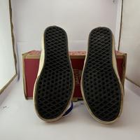 Gambar Sepatu Wanita Vans Authentic Heliotrope Parisian Night Original Second dari Alel Tokped undefined 5 Tokopedia