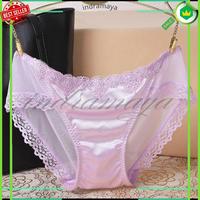 Gambar celana dalam wanita renda satin sutera import transparant sexy hot terawang tembus pandang licin mengkilap tbb762 - Hitam, L dari indramaya undefined 1 Tokopedia