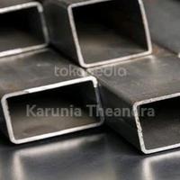 Gambar New Best Besi Hollow 5X5 / Hollo Hitam 5 X 5 / Holo Holow Besi 50 × 50 - 2,3 dari tiga_Bangunan undefined 3 Tokopedia