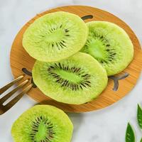 Gambar (SALE) KRIPIK KIWI FREEZE DRIED - KERIPIK KIWI KERING BERKUALITAS - CEMILAN KERIPIK BUAH KIWI SEHAT BERKUALITAS RENDAH KALORI - 150gr dari MIXUMZ undefined 5 Tokopedia