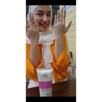Gambar Whitening Day Body Serum / Lotion Pemutih Kulit / Bodycare/ Handbody/ 100% Original (100Ml) Cod Termurah Ready Terbaik dari BLEDEK- undefined 5 Tokopedia
