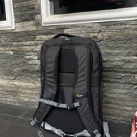 Gambar Lowepro Fastpack BP AWiii Second Camera Backpack Tas Kamera dari madden666 undefined 2 Tokopedia