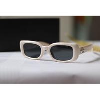 Gambar Kacamata Gaya Korea / Kacamata Premium Anti Uv THE BELL 99 - Grey dari Meira R ofc undefined 4 Tokopedia