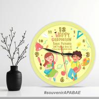 Gambar Hadiah Kenaikan Kelas / Gift Kenangan Sekolah / Jam Meja Custom Kartun Nama Hampers Graduation Lucu - ELS JINGGA, BULAT dari Souvenir APA BAE undefined 3 Tokopedia
