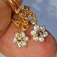 Gambar Anting Emas Berlian asli dan Moissanite cantik dan elegan (code GN427) dari HADI GEMS undefined 1 Tokopedia