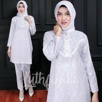 Gambar Setelan Tunik Wanita Katun Putih One Set Tunik Dan Celana Umroh Lengkap - Putih, S dari Zerba Adaa undefined 3 Tokopedia