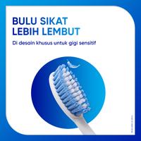 Gambar Sensodyne Sikat Gigi Ultra Sensitif Extra Soft 2x2s - TWINPACK dari Sensodyne Indonesia undefined 2 Tokopedia