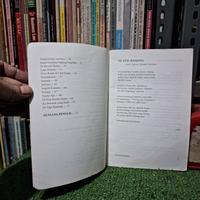 Gambar Variasi Parijs Van Java Sepilihan Sajak Soni Farid Maulana dari rarebookstmii2 undefined 3 Tokopedia