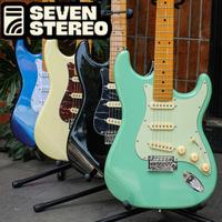 Gambar Legacy EG100 EG-100 Stratocaster Guitar Electric - Chameleon Blue dari empat margasari undefined 2 Tokopedia