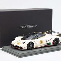 Gambar BBR 1:18 PAGANI HUAYRA R BIANCO BENNY ANG GLOSS CARBON LIMITED dari BG - Modelcars undefined 5 Tokopedia