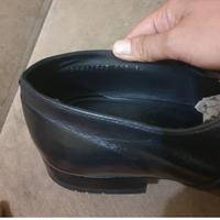 Gambar sepatu pria formal hugo boss orignal size 44 second dari Benz korneo shoes undefined 5 Tokopedia
