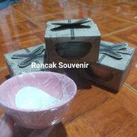 Gambar Isi 100 Pcs Souvenir Mangkok Bulat Mini Kemasan Box Mika Coklat Rastik Souvenir Pernikahan Khitanan Ulang Tahun Souvenir Murah Bermanfaat Plastik dari Qarmita Lapak undefined 4 Tokopedia