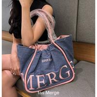 Gambar Ready siap kirim Tas Merge Denim Pink L dari Newsecond Shop undefined 1 Tokopedia