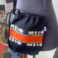 Gambar Tas Salempang Motif Etnik Maluku dari oleh oleh Maluku undefined 3 Tokopedia