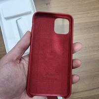 Gambar LEATHER CASE APPLE IPHONE 11 PRO RESMI IBOX INDONESIA - Merah dari Anikishop undefined 5 Tokopedia