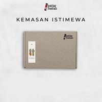 Gambar Buku Seks Kita Memang Perlu Dibantu - Ester Pandiangan - Warning Books dari patjarmerah undefined 4 Tokopedia