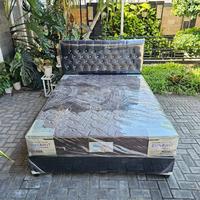 Gambar kasur busa satu set dengan dipan / tempat tidur busa satu set / kasur satu set dengan dipan / tempat tidur busa satu set / kasur / matras / kasur busa / busawit - 180 × 200 dari FURNITURE CIKAMPEK undefined 2 Tokopedia