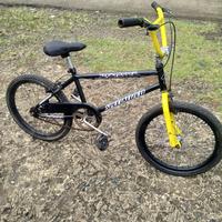Gambar BMX old school..BMX jadul dari PUNKY ELEKTRONIK undefined 1 Tokopedia
