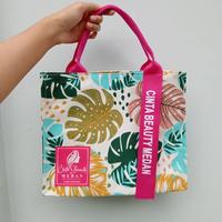 Gambar TAS KANVAS CUSTOM BEBAS PILIH MOTIF DAN DESAIN/Pouch Skincare Murah Unik Custom/Tas Skincare Murah Unik/Souvenir Pernikahan Murah/Tas Hajatan/Tas Acara dari Juraganpouch undefined 1 Tokopedia
