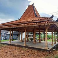 Gambar joglo pendopo jati | joglo tumpang sari jawa istimewa | joglo ukir | joglo clasik | joglo modern | joglo jepara dari Arban Woodenhouse undefined 1 Tokopedia